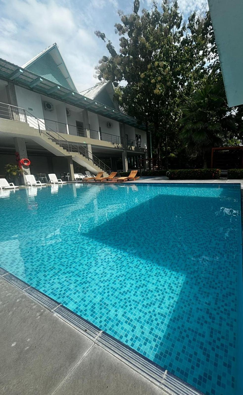 Hotel Puerto Triunfo Doradal Exterior foto